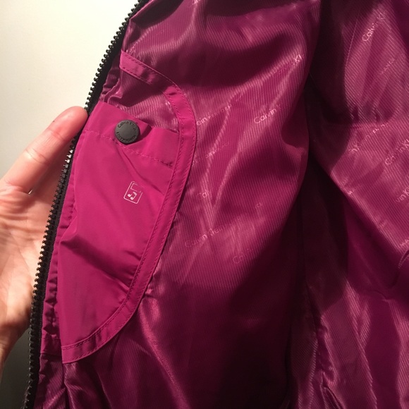 Calvin Klein Performance puffer zip-up vest jacket - Picture 8 of 8